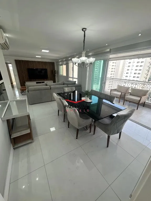 Apartamento (Apartamento Padrão) para Venda, 3 dorm(s), 3 suite(s), 4 vaga(s), 177 m²