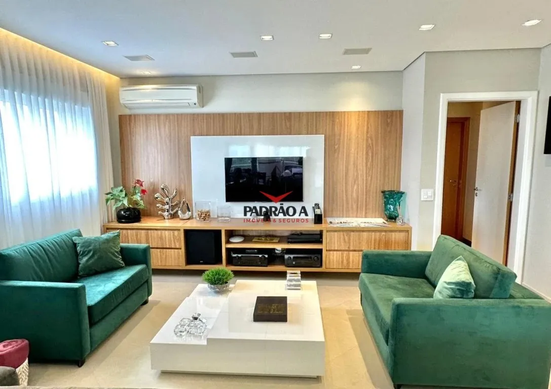 Apartamento de alto padrão com 3 suítes e 4 vagas no Jardim Anália Franco