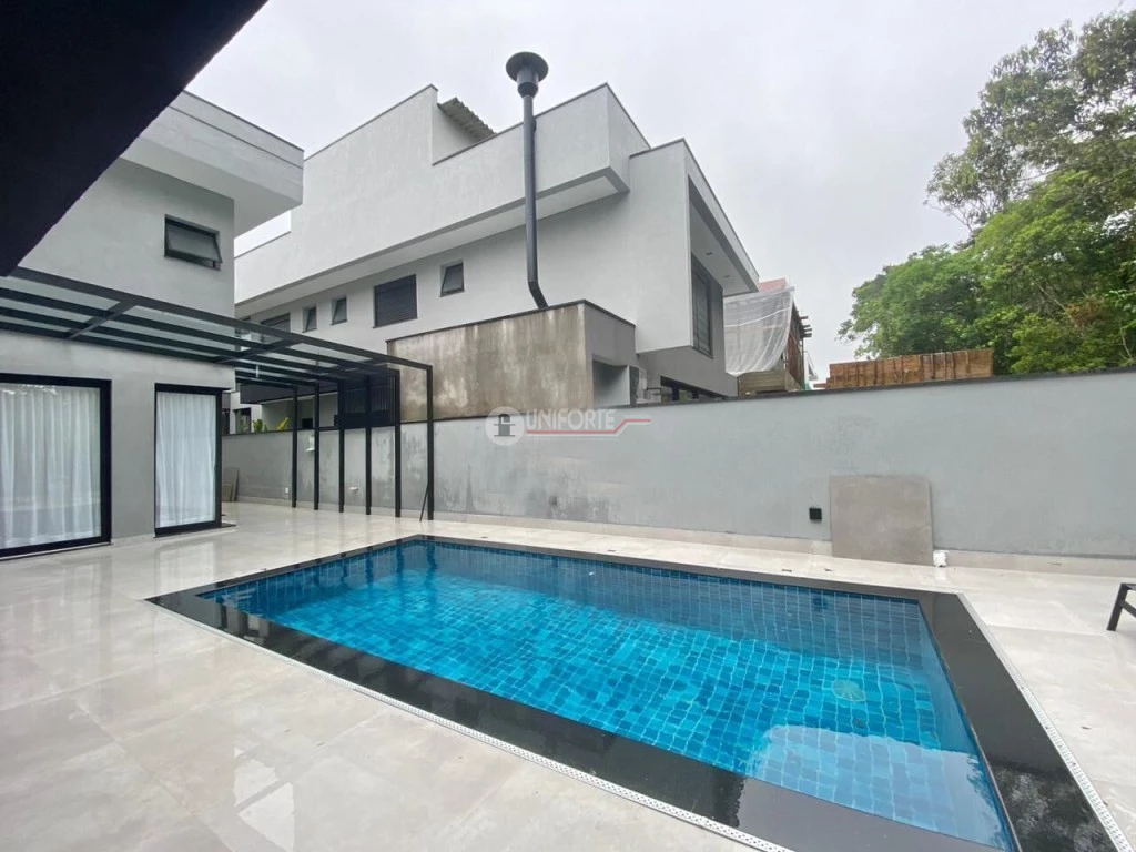 Casa para Venda, 4 suite(s), 6 vaga(s), 350 m²